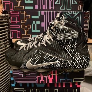 Lebron 12 - BHM “Black History Month” size 10.5